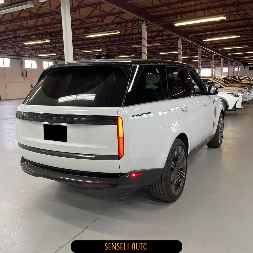 2025 Land Rover Range Rover P400 SE