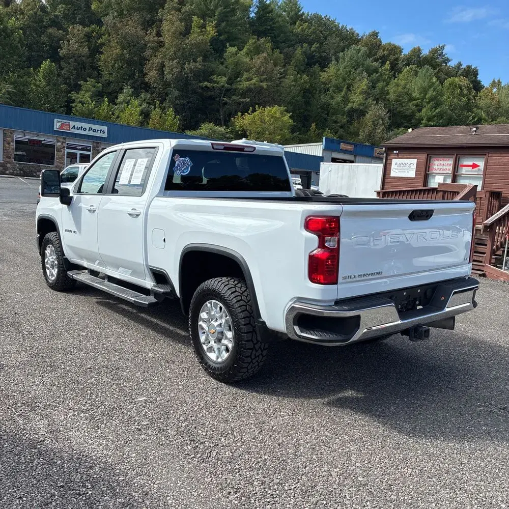 2024 Chevrolet Silverado 2500HD LT