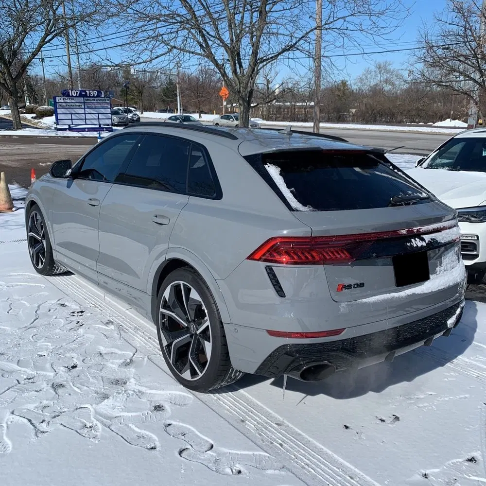 2024 Audi RS Q8 Base