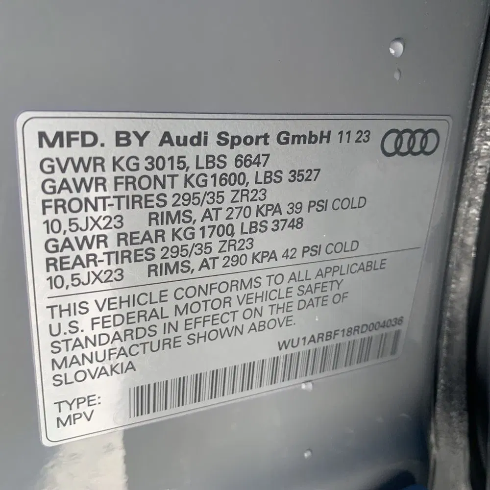 2024 Audi RS Q8 Base
