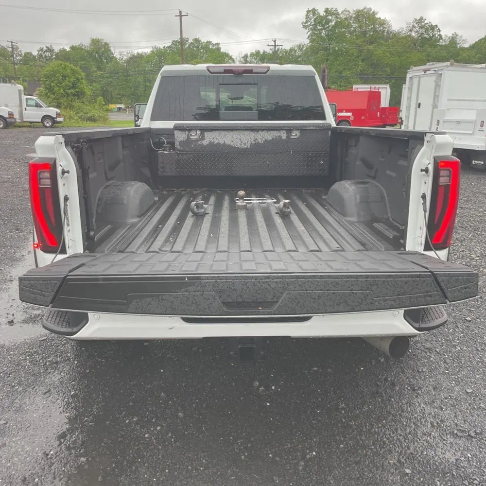 2024 GMC Sierra 3500HD Denali