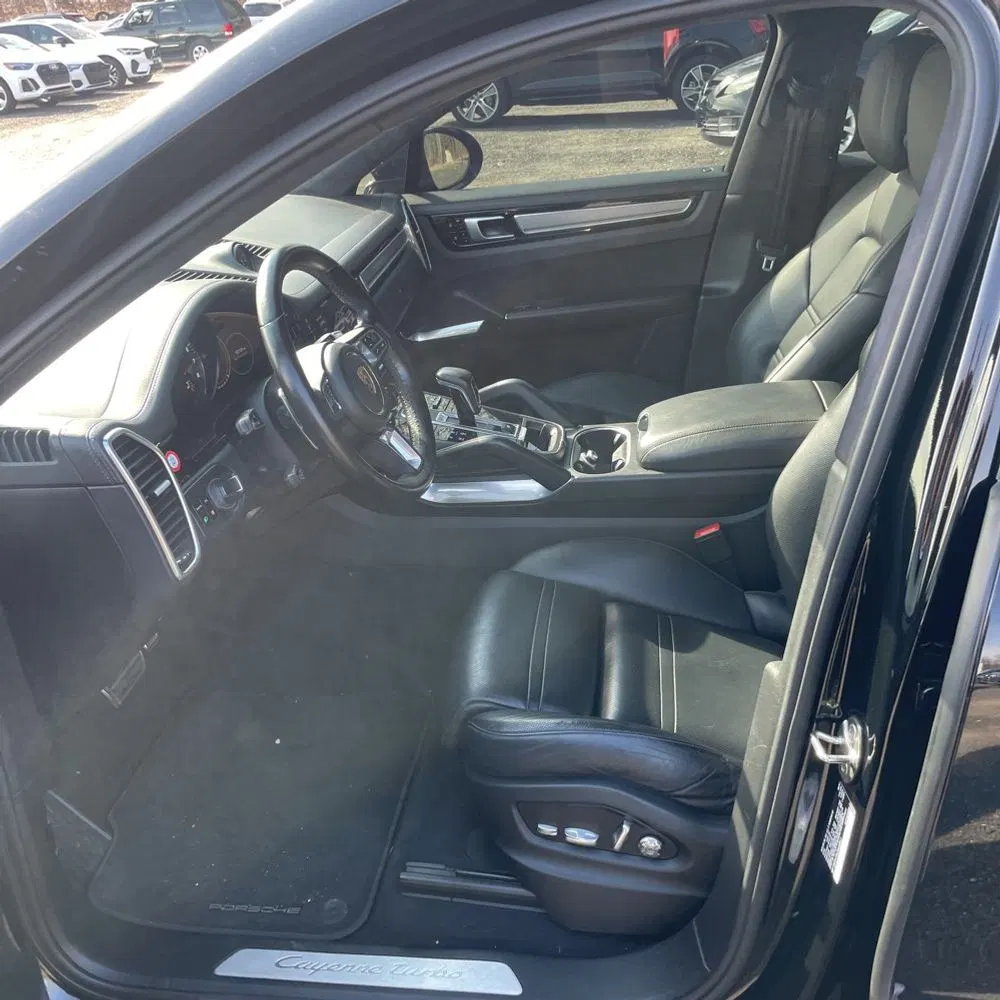 2020 Porsche Cayenne Turbo Coupe