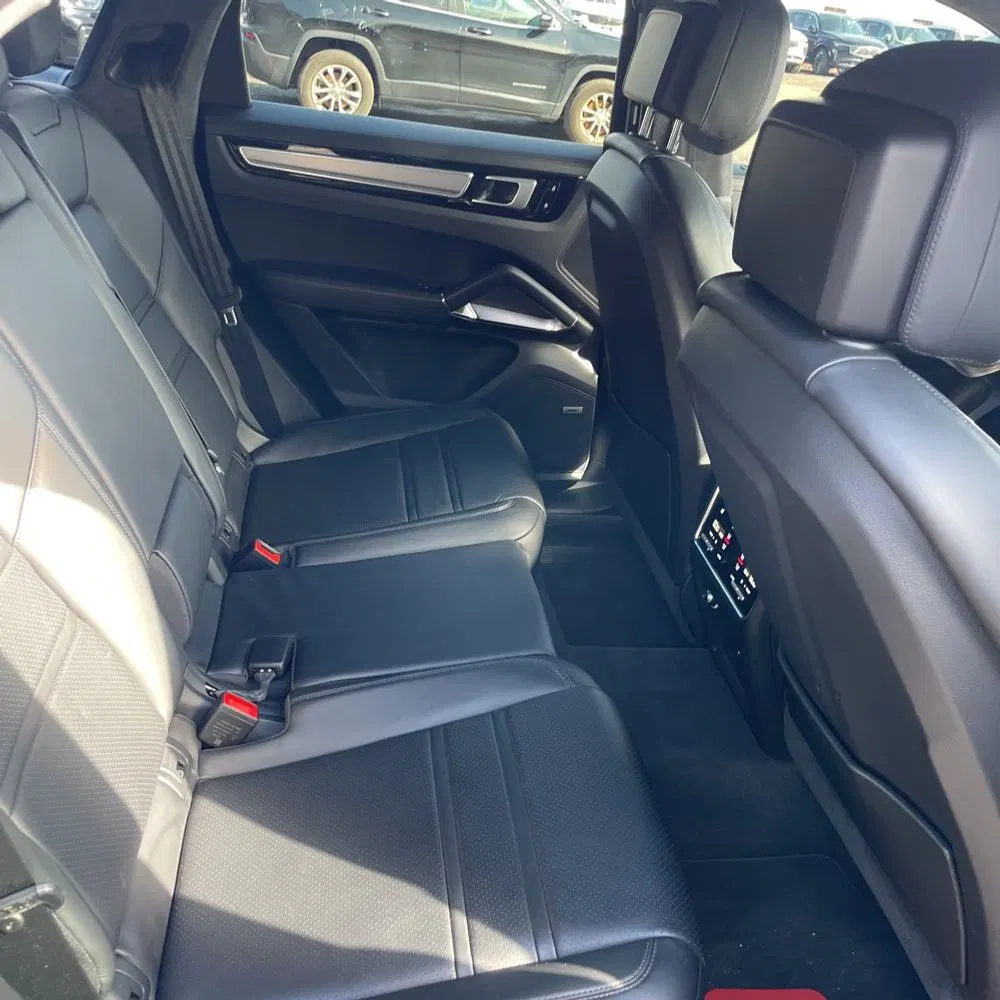 2020 Porsche Cayenne Turbo Coupe