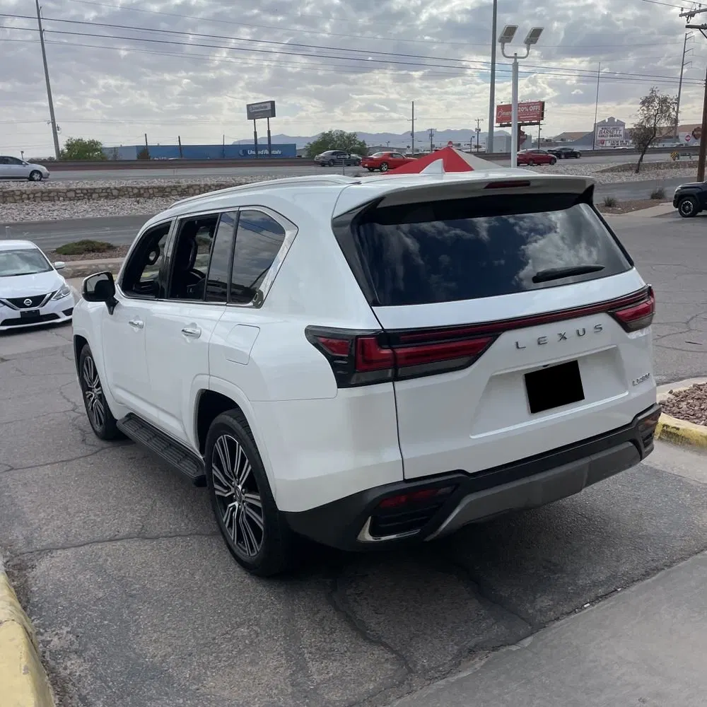 2023 Lexus LX 600 Luxury