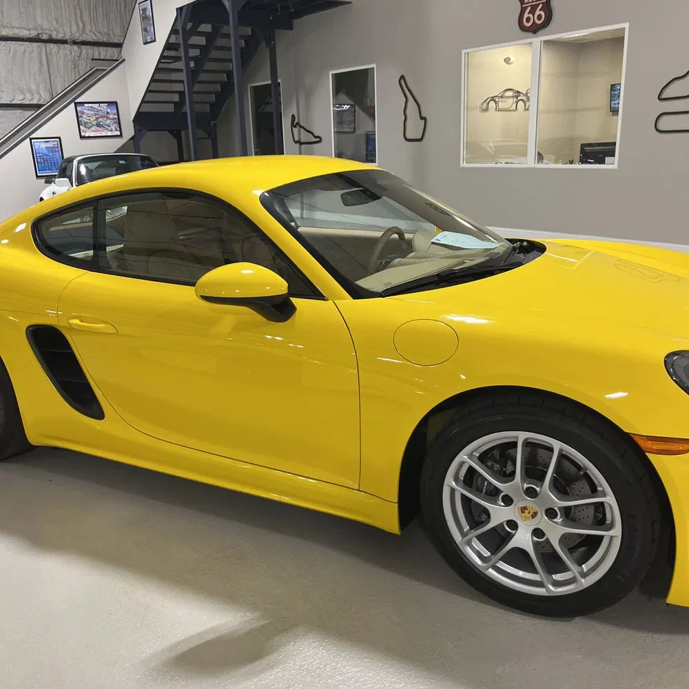 2017 Porsche 718 Cayman Base
