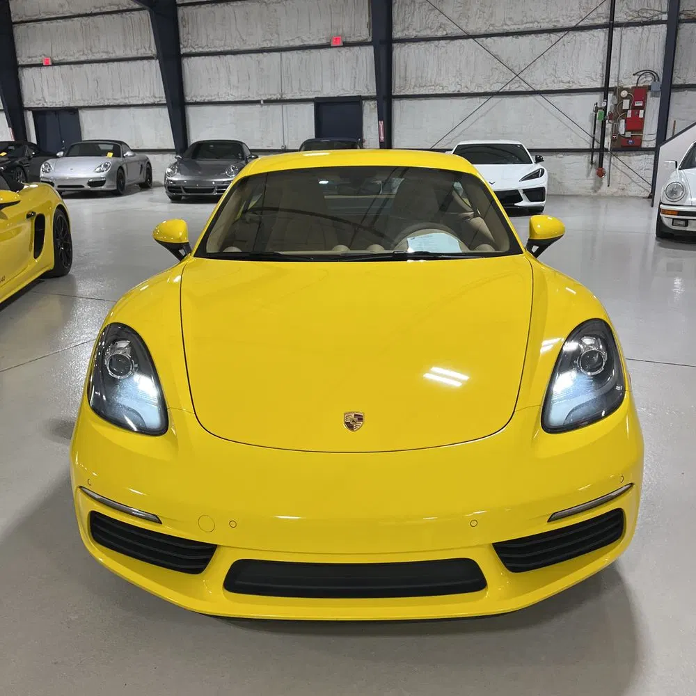 2017 Porsche 718 Cayman Base
