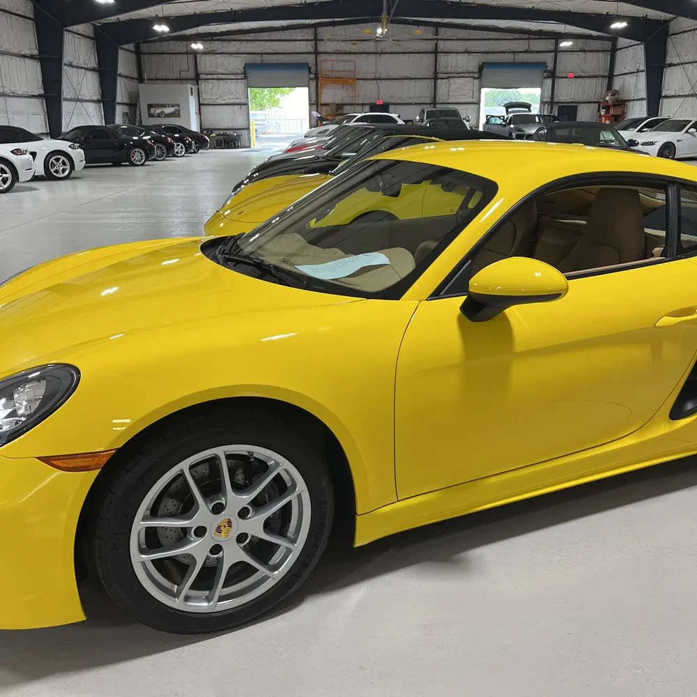 2017 Porsche 718 Cayman Base
