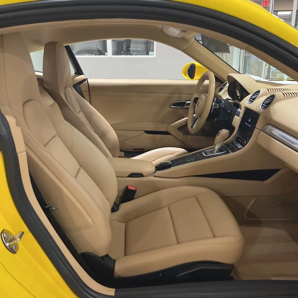 2017 Porsche 718 Cayman Base