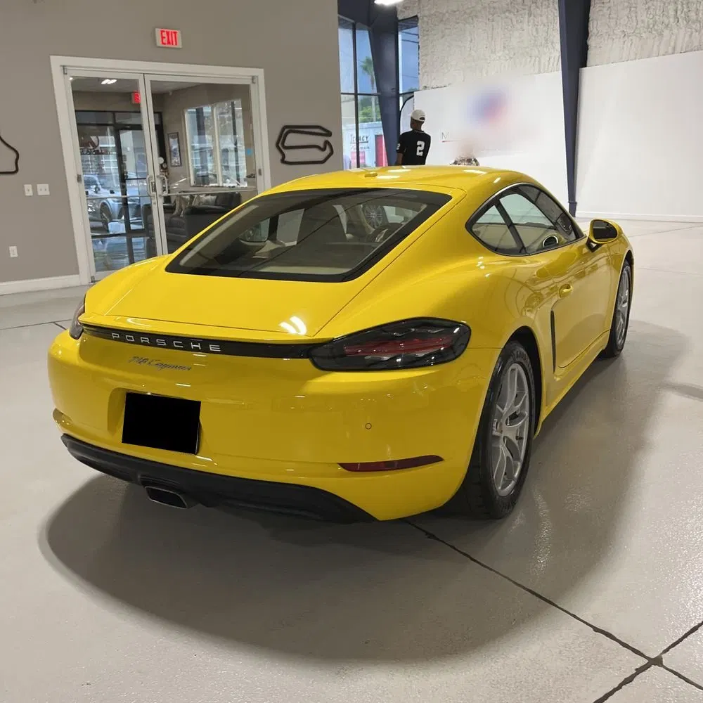 2017 Porsche 718 Cayman Base