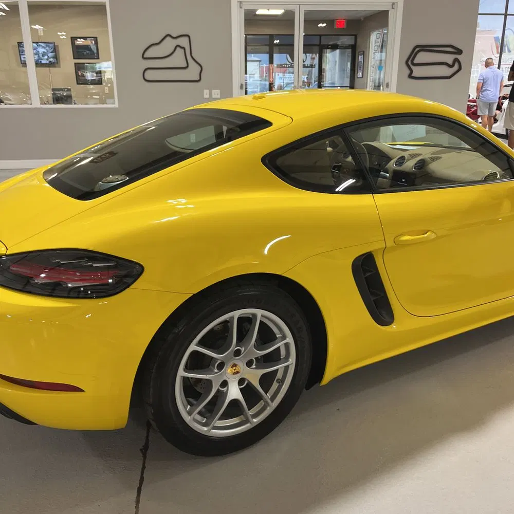2017 Porsche 718 Cayman Base