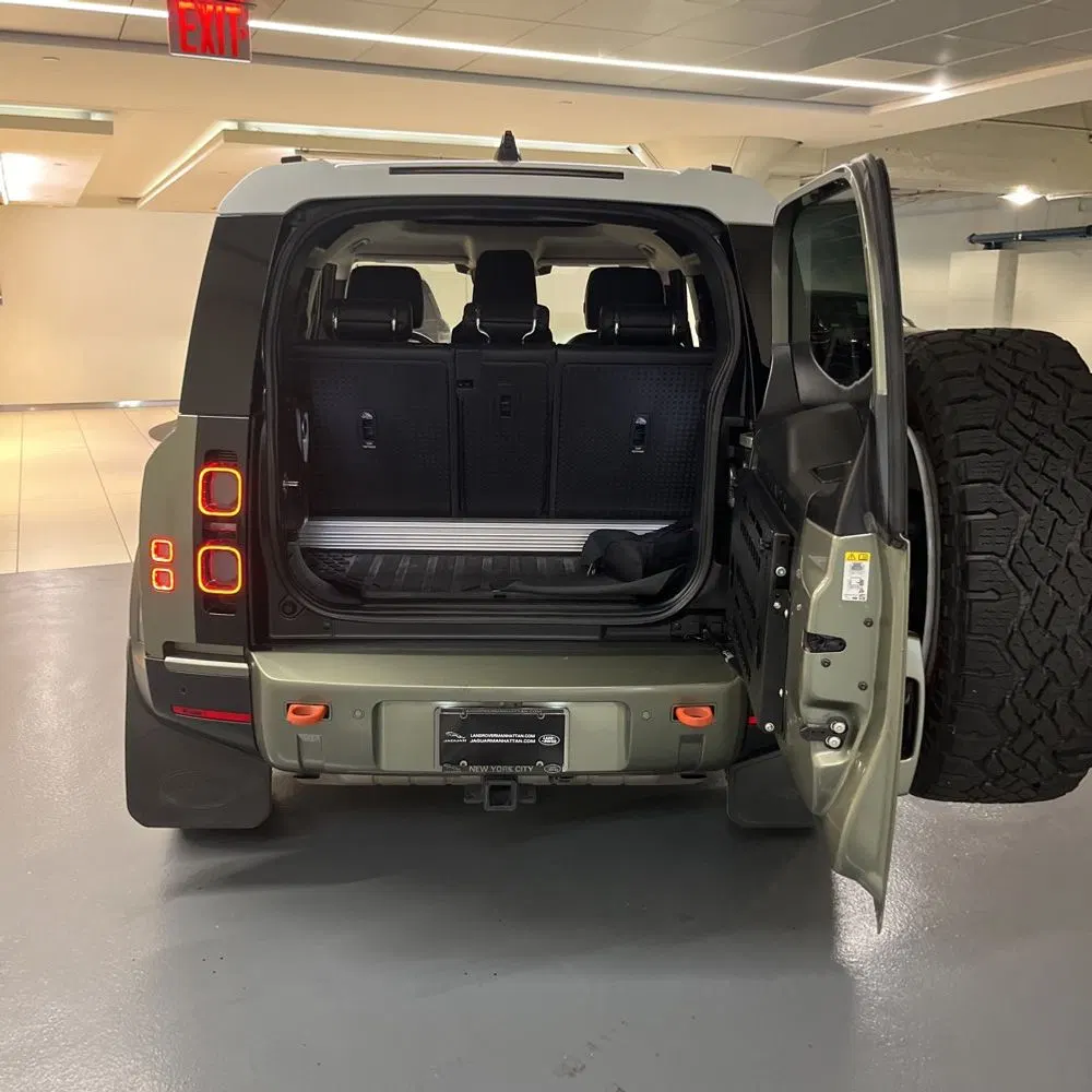 2021 Land Rover Defender 90 First Edition
