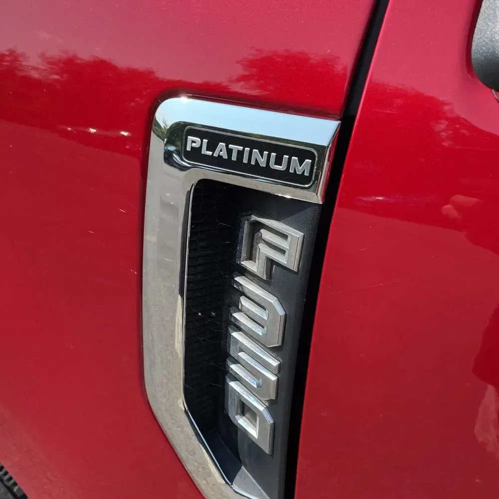 2022 Ford F-350 Super Duty Platinum