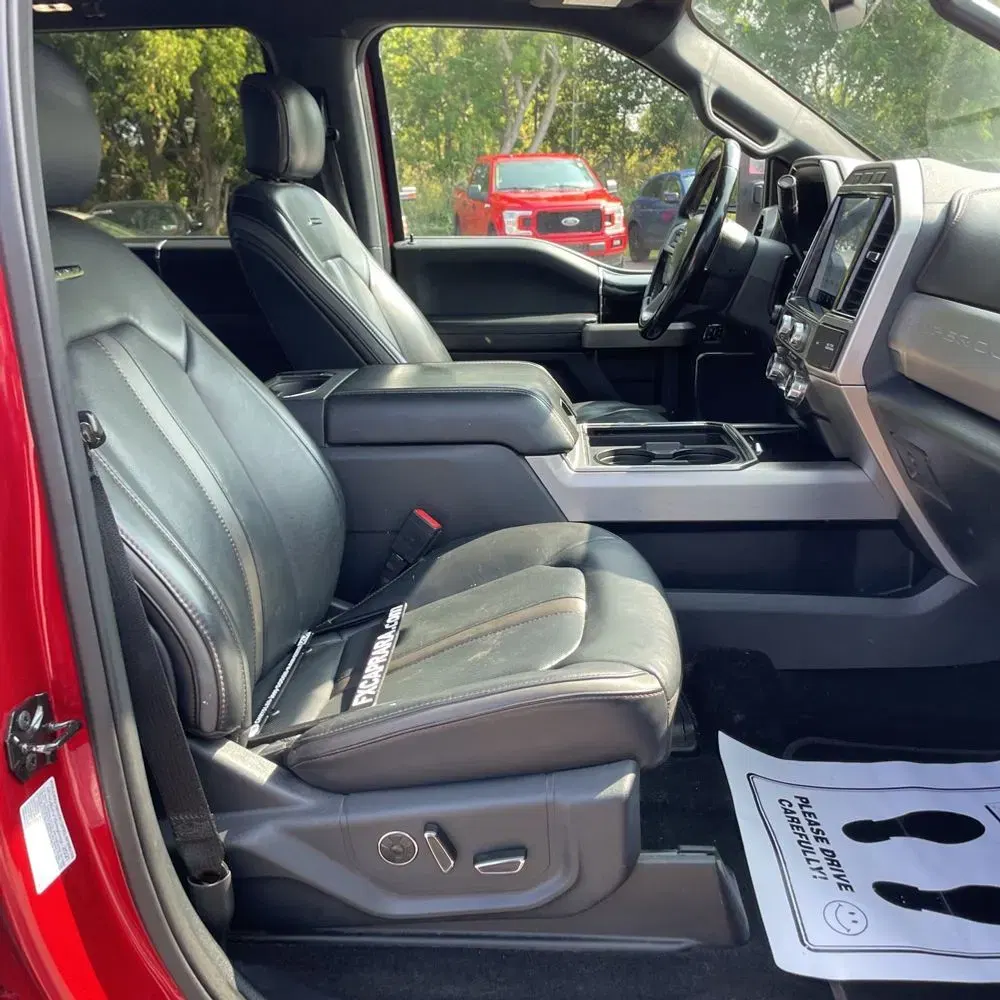 2022 Ford F-350 Super Duty Platinum