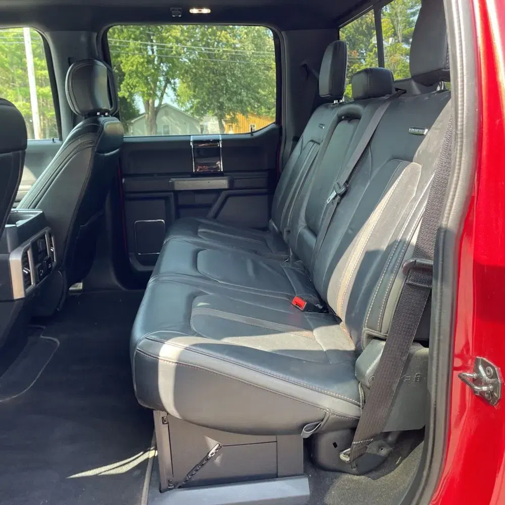2022 Ford F-350 Super Duty Platinum