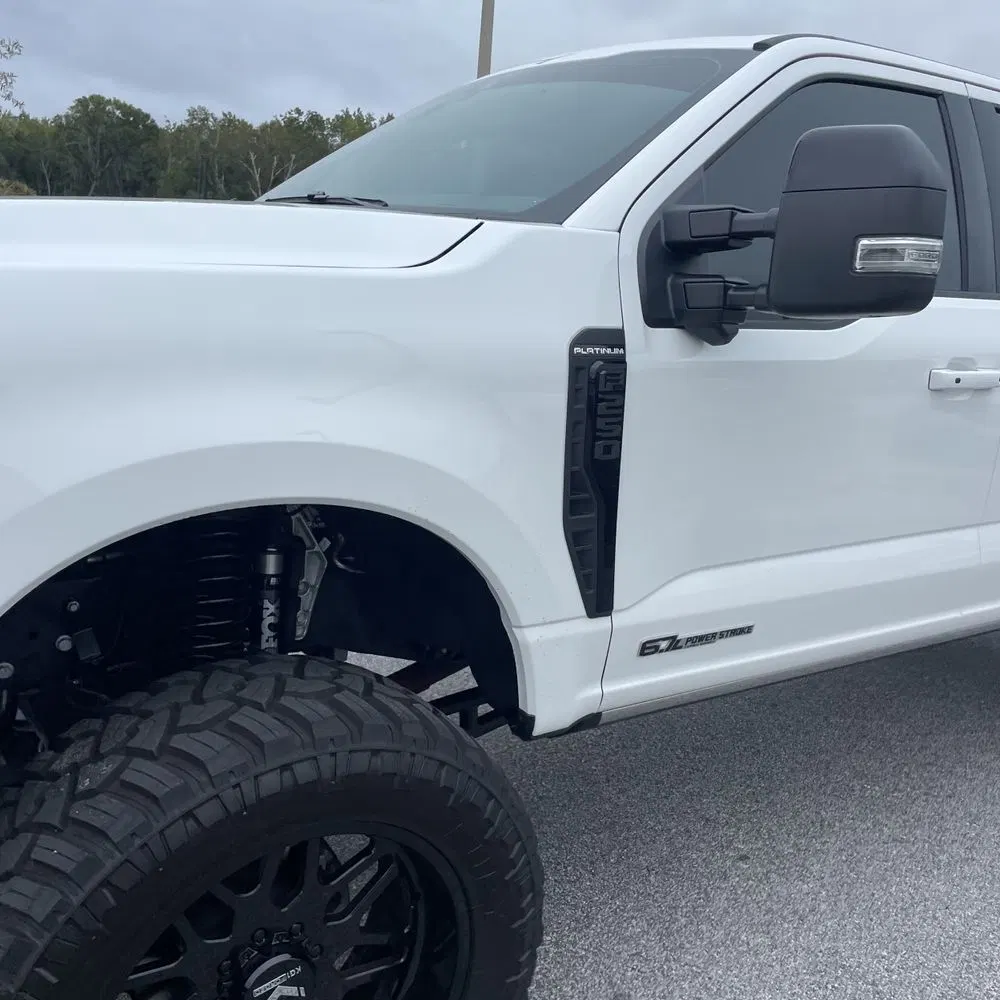 2025 Ford F-250 Super Duty Platinum