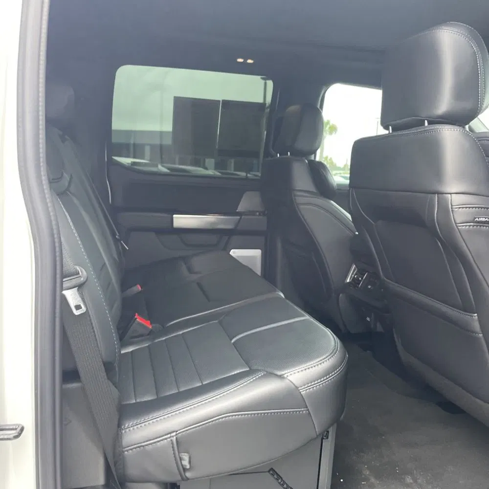 2025 Ford F-250 Super Duty Platinum