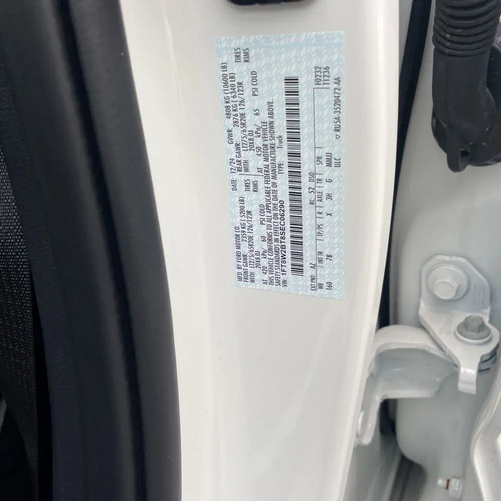2025 Ford F-250 Super Duty Platinum