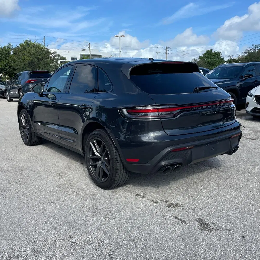 2023 Porsche Macan T