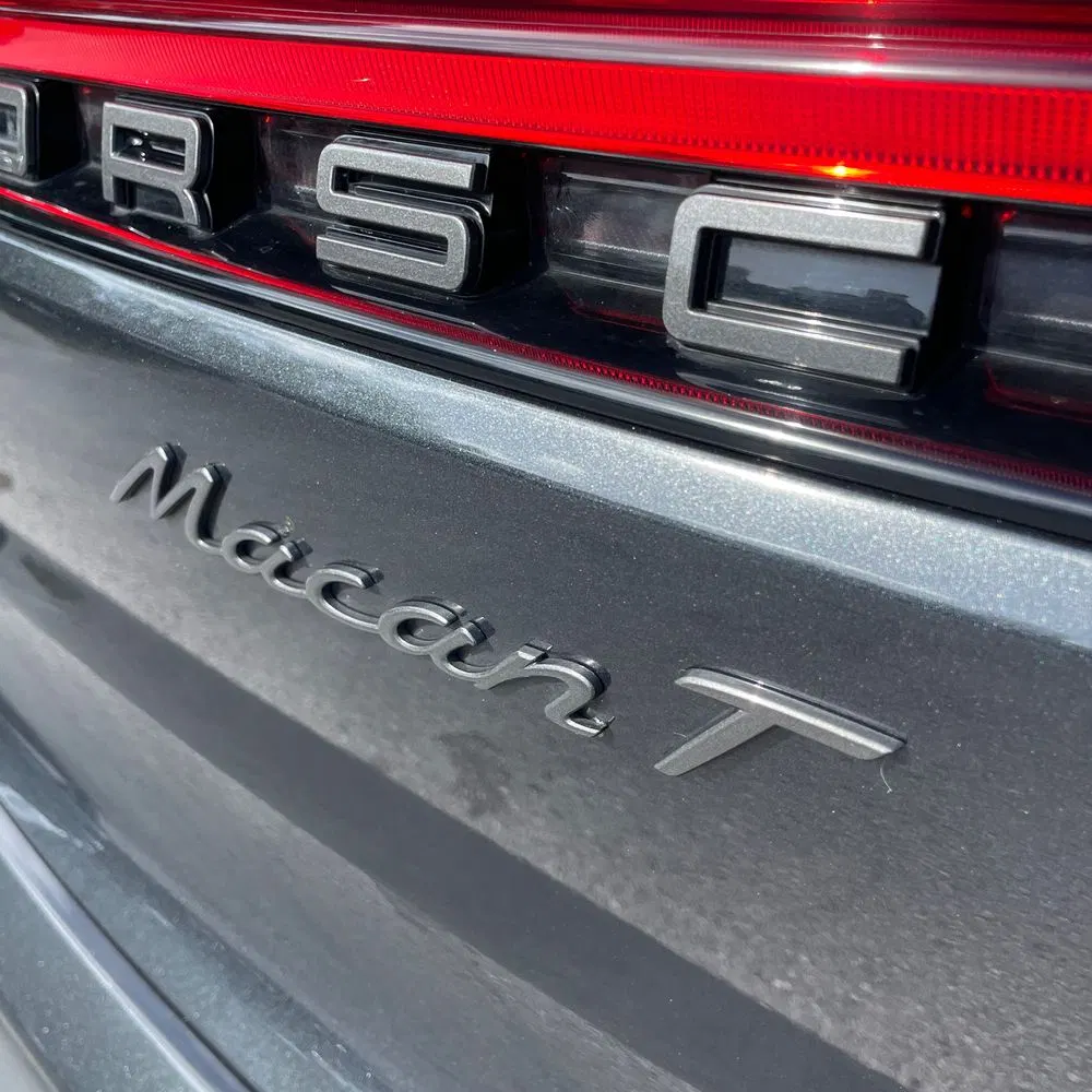 2023 Porsche Macan T