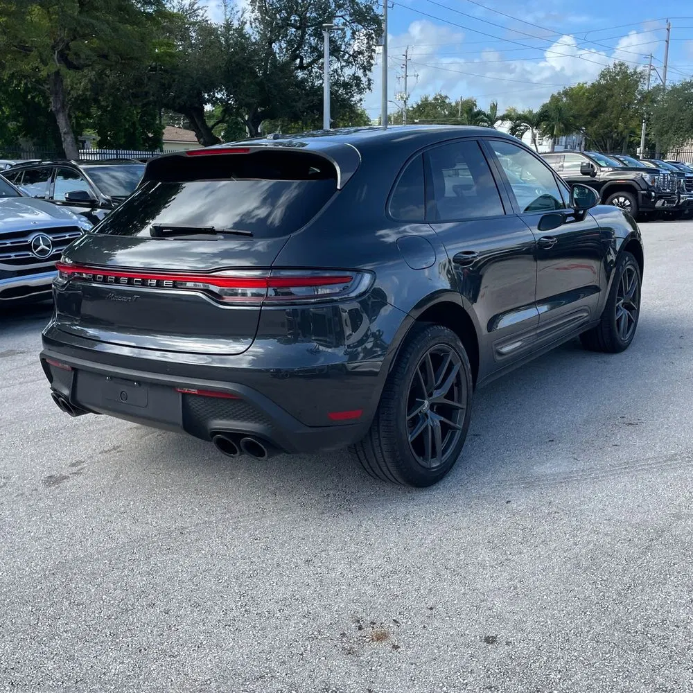 2023 Porsche Macan T
