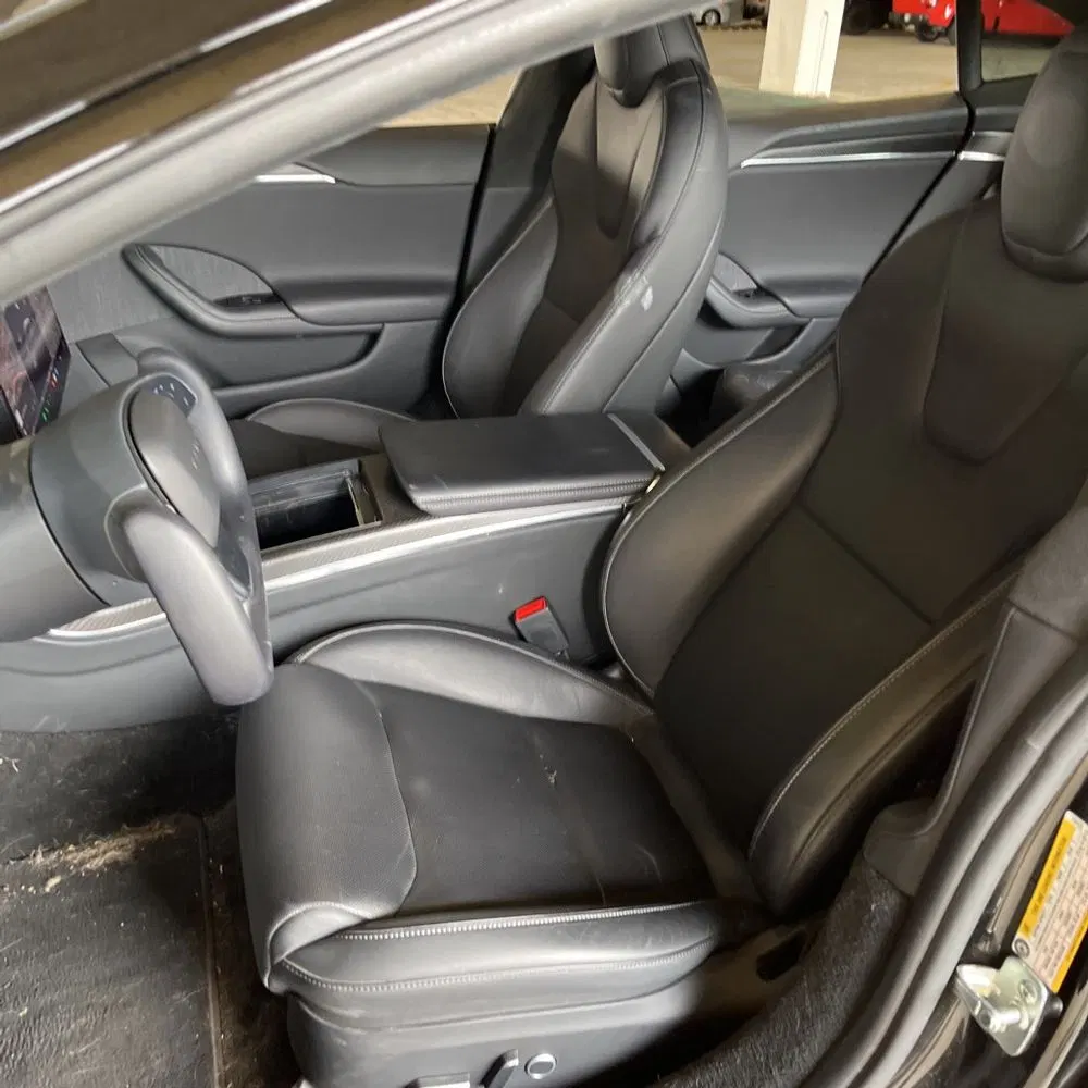 2022 Tesla Model S Plaid