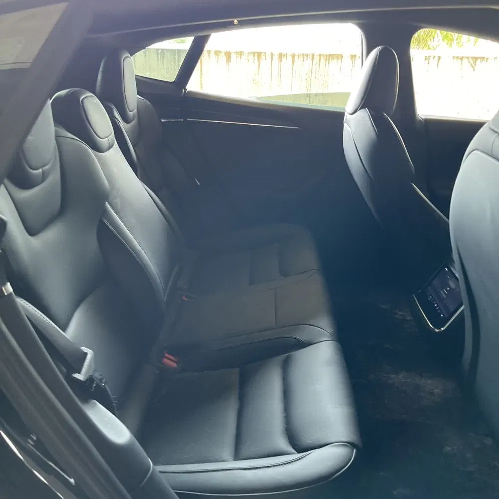 2022 Tesla Model S Plaid
