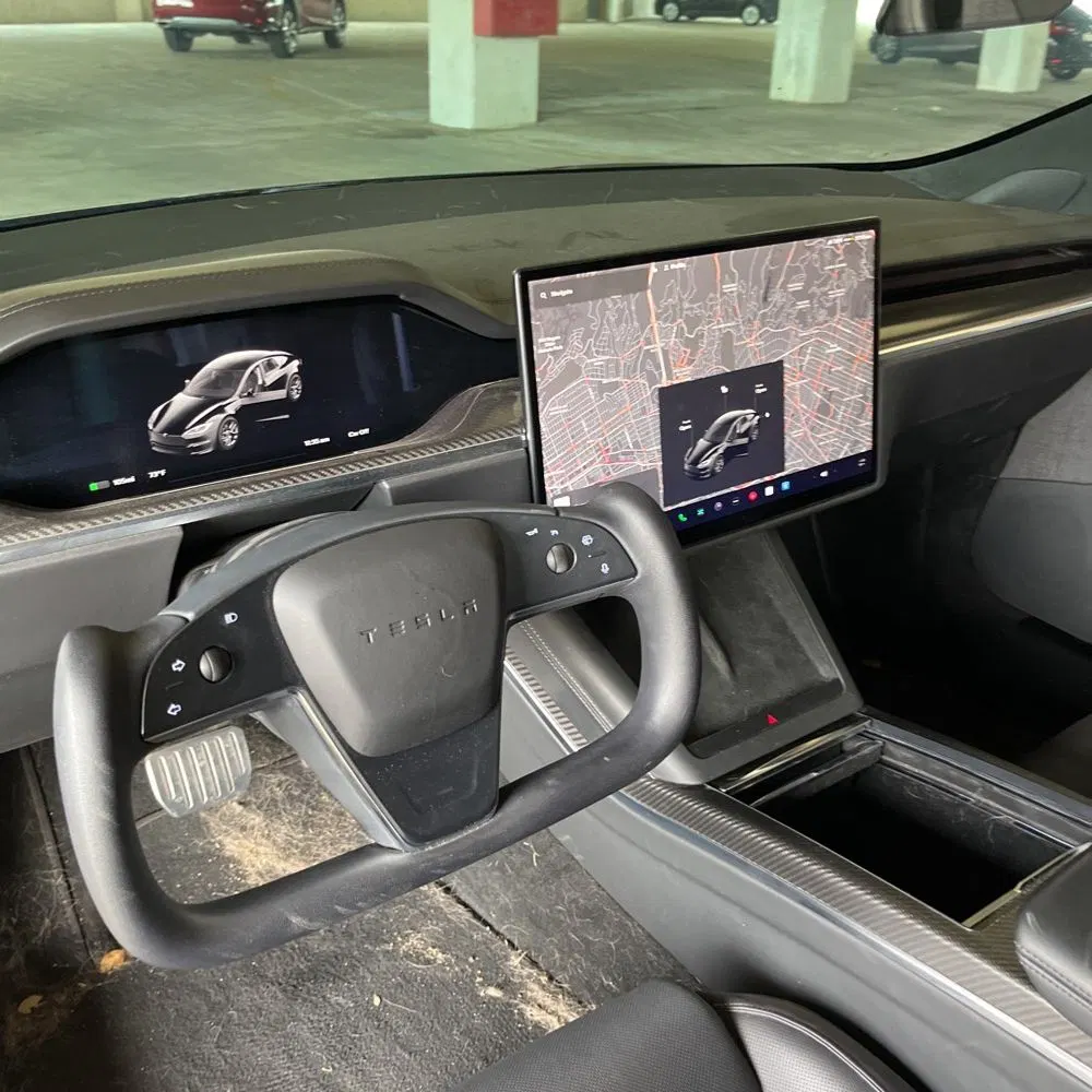 2022 Tesla Model S Plaid