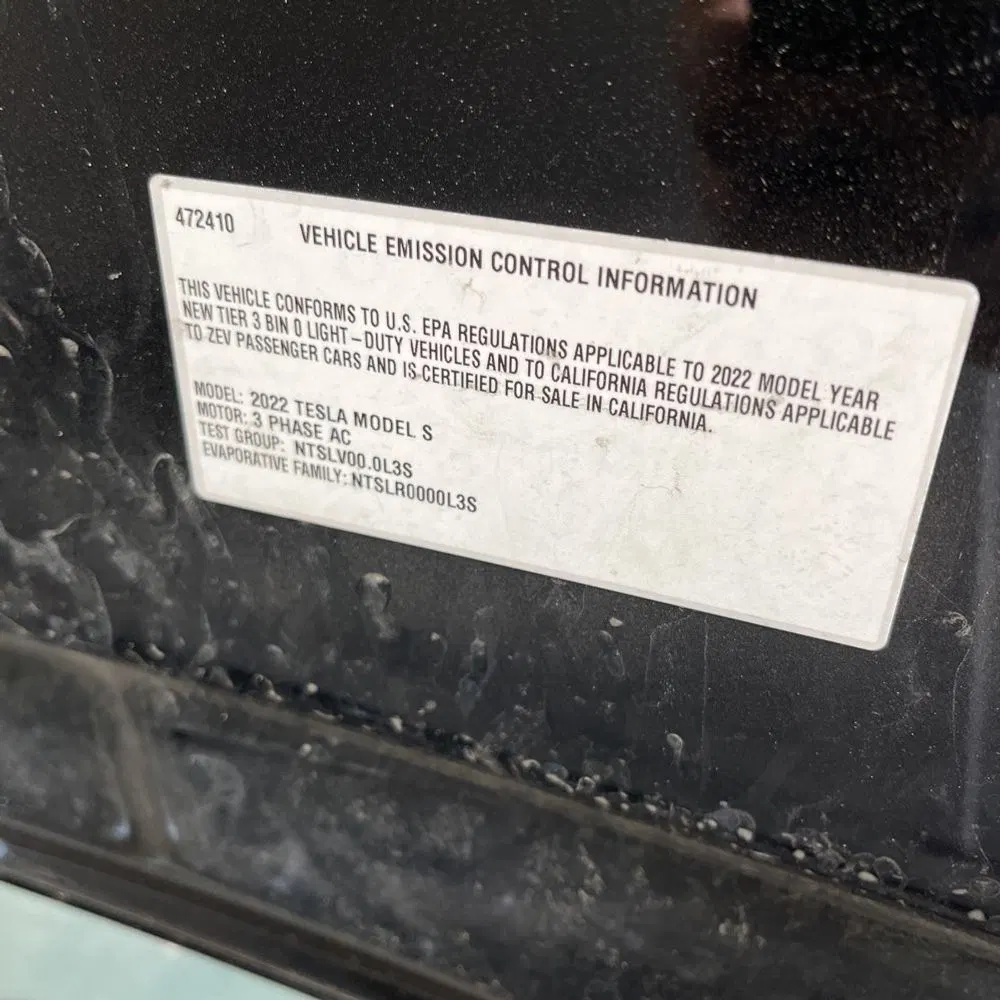 2022 Tesla Model S Plaid