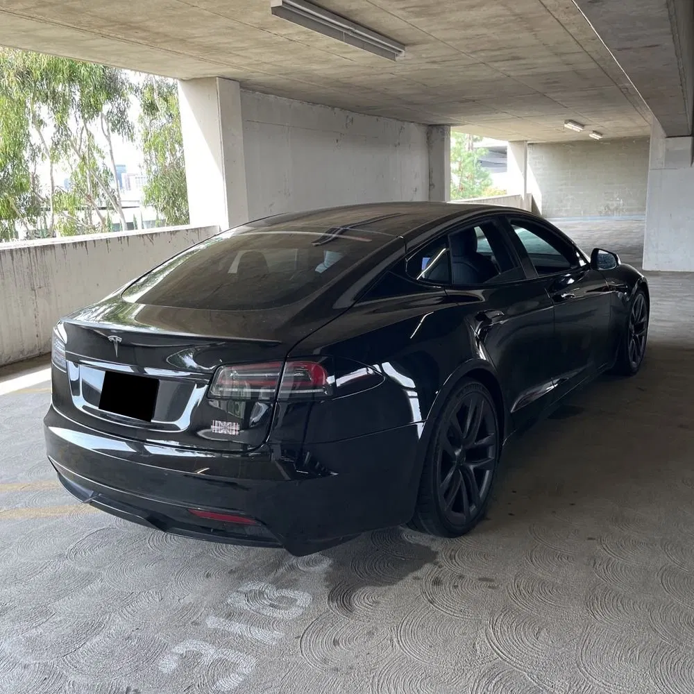 2022 Tesla Model S Plaid