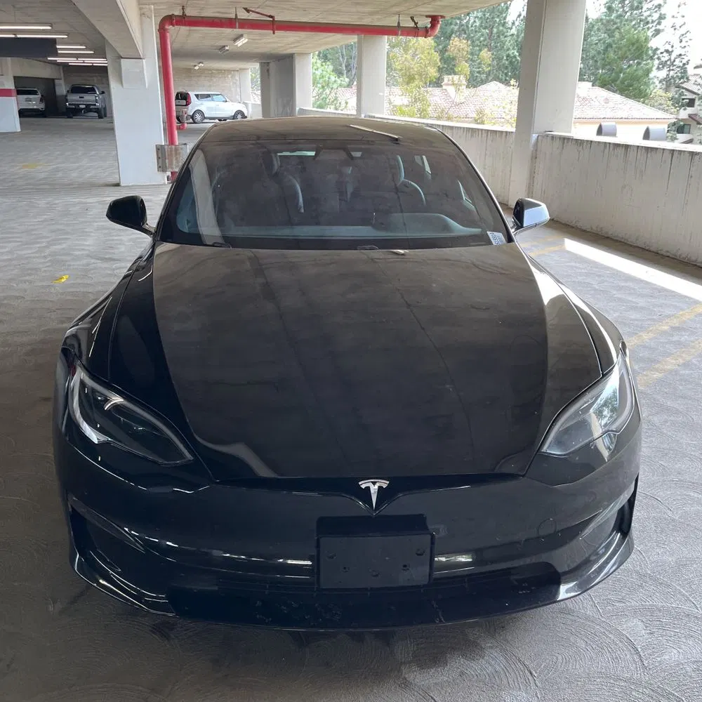 2022 Tesla Model S Plaid