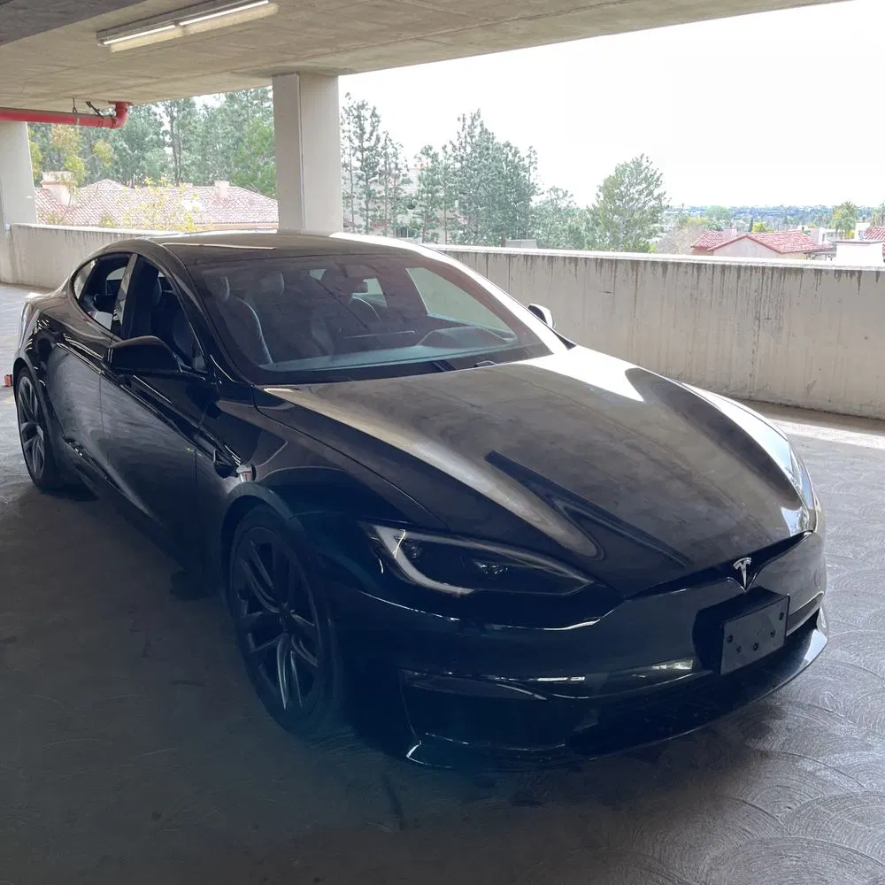 2022 Tesla Model S Plaid