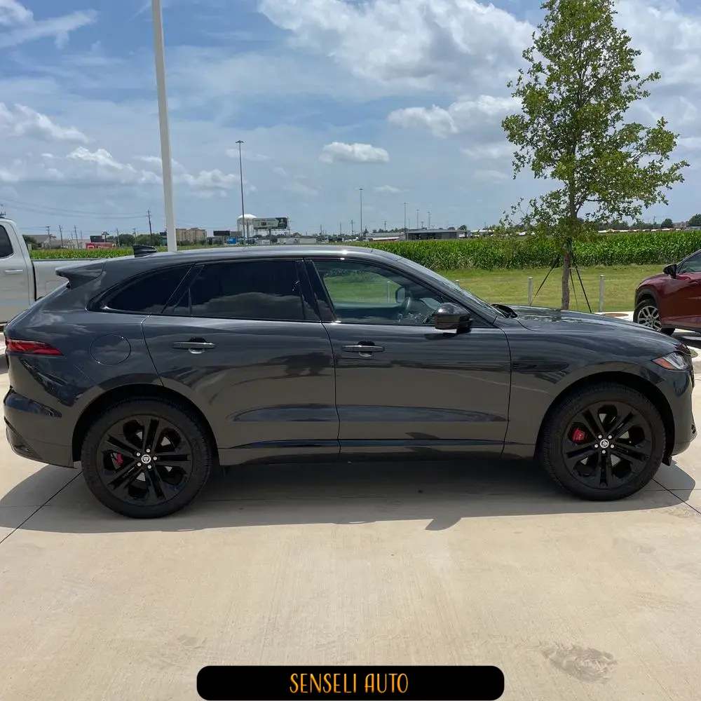 2024 Jaguar F-Pace P400 R-Dynamic S