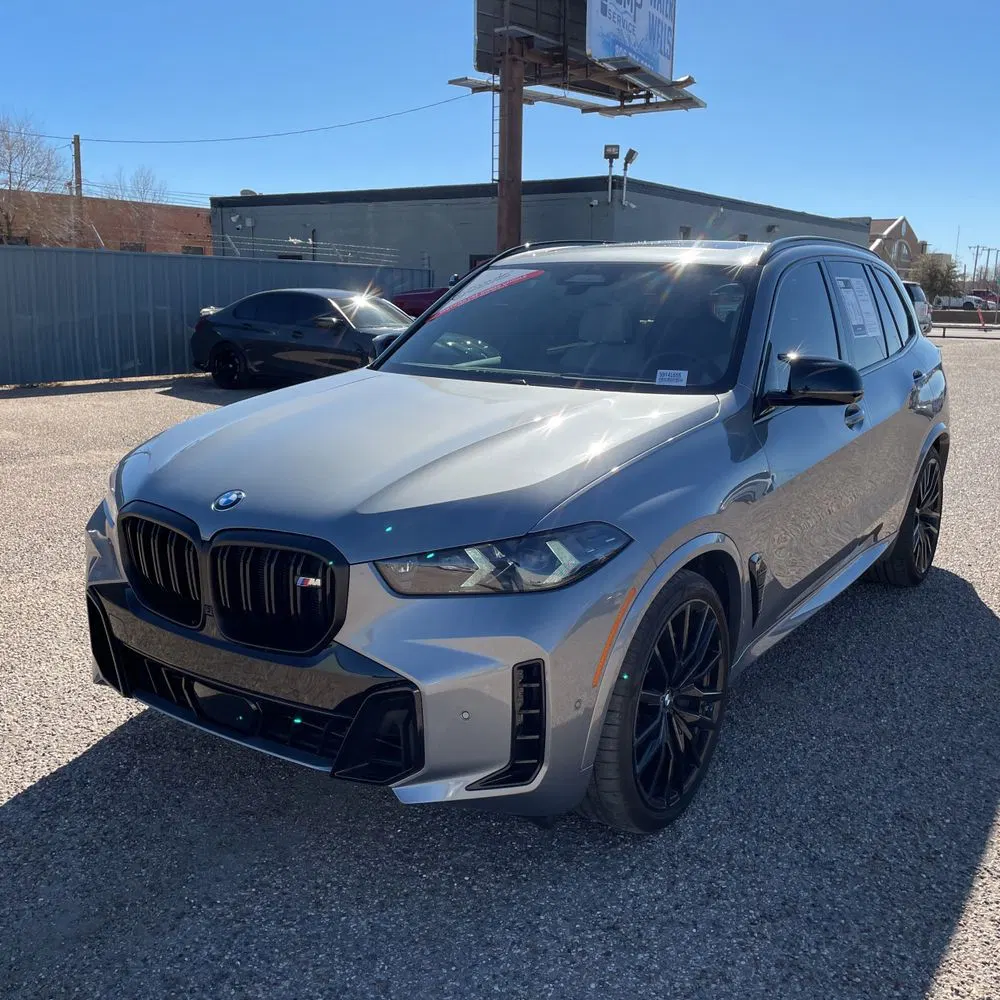 2025 BMW X5 M60i