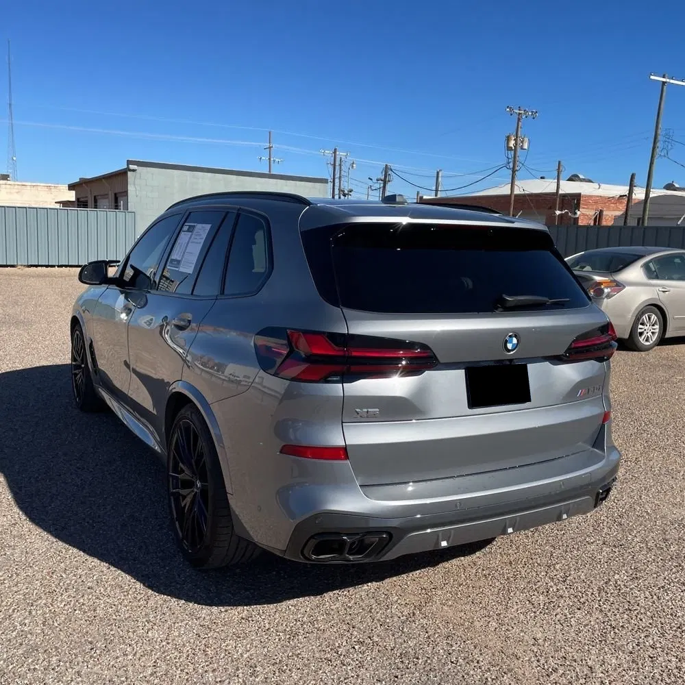 2025 BMW X5 M60i