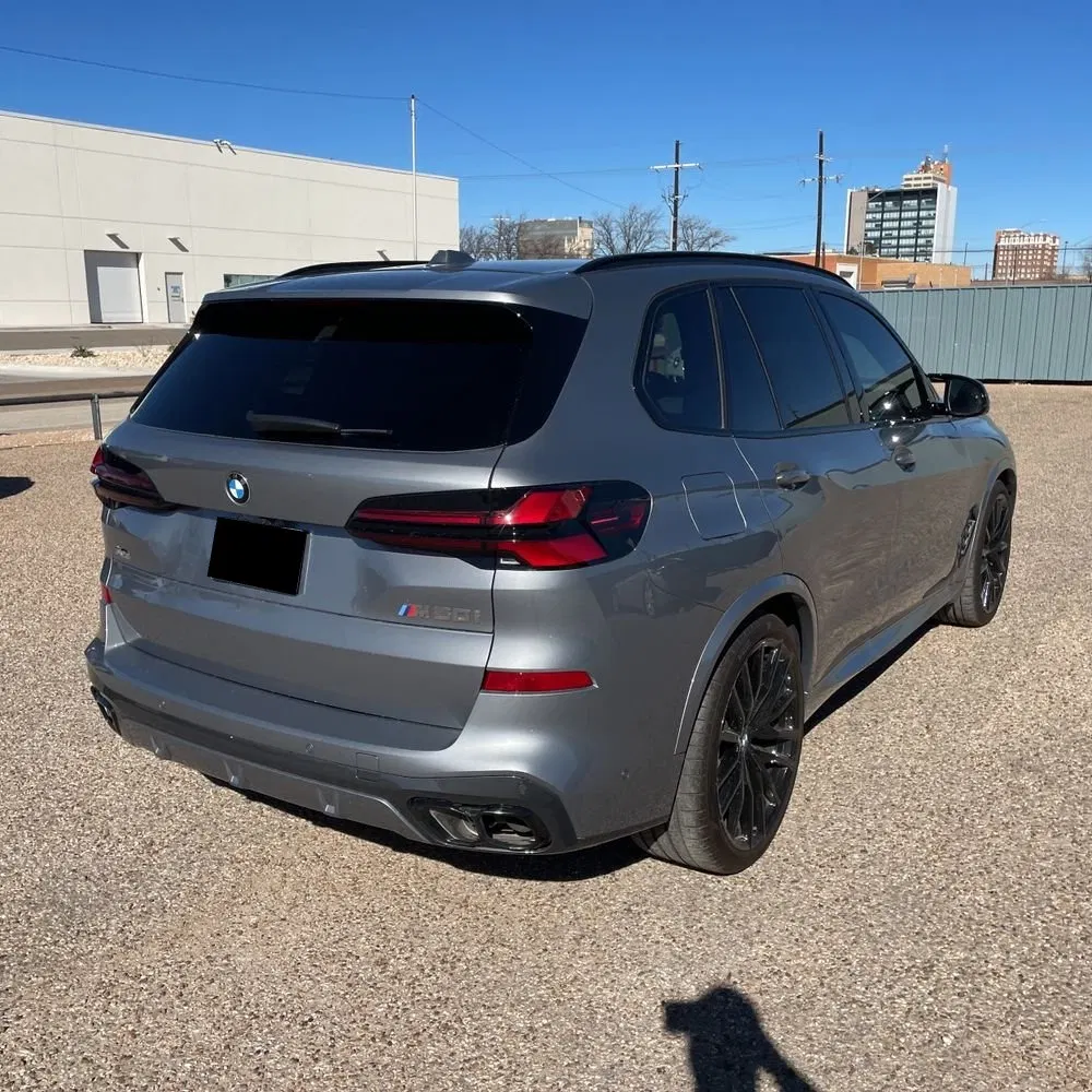 2025 BMW X5 M60i