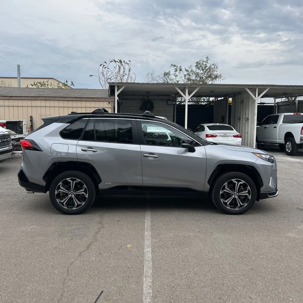 2025 Toyota RAV4 Plug-in Hybrid XSE