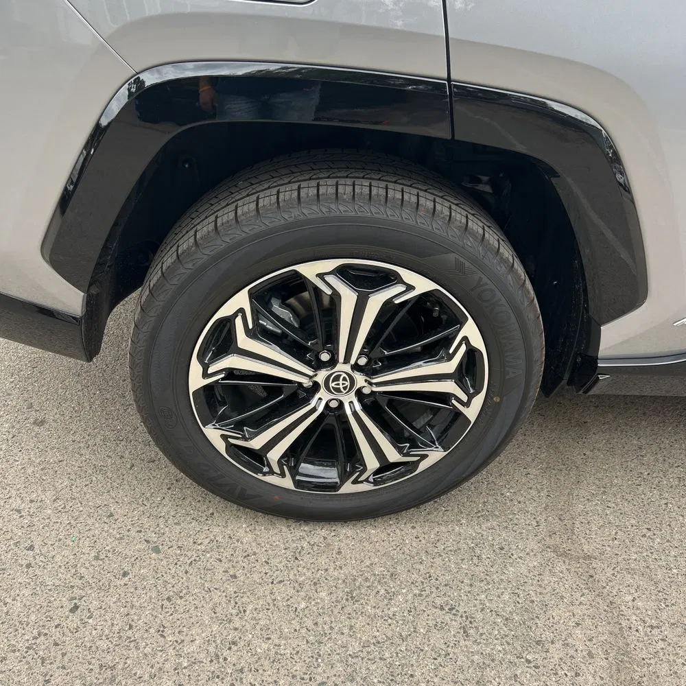 2025 Toyota RAV4 Plug-in Hybrid XSE