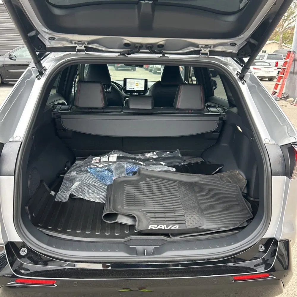 2025 Toyota RAV4 Plug-in Hybrid XSE