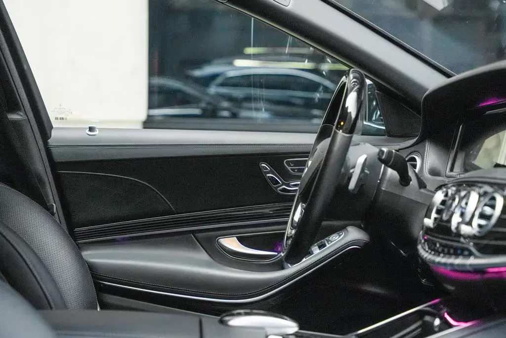2017 Mercedes-Benz Maybach S550 Maybach S550 4MATIC