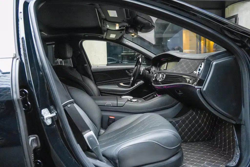 2017 Mercedes-Benz Maybach S550 Maybach S550 4MATIC