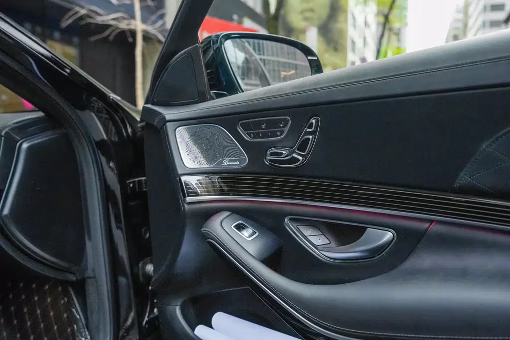 2017 Mercedes-Benz Maybach S550 Maybach S550 4MATIC