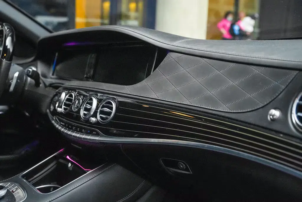 2017 Mercedes-Benz Maybach S550 Maybach S550 4MATIC