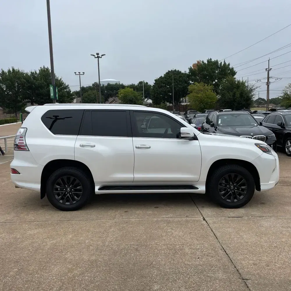 2023 Lexus GX 460 Base