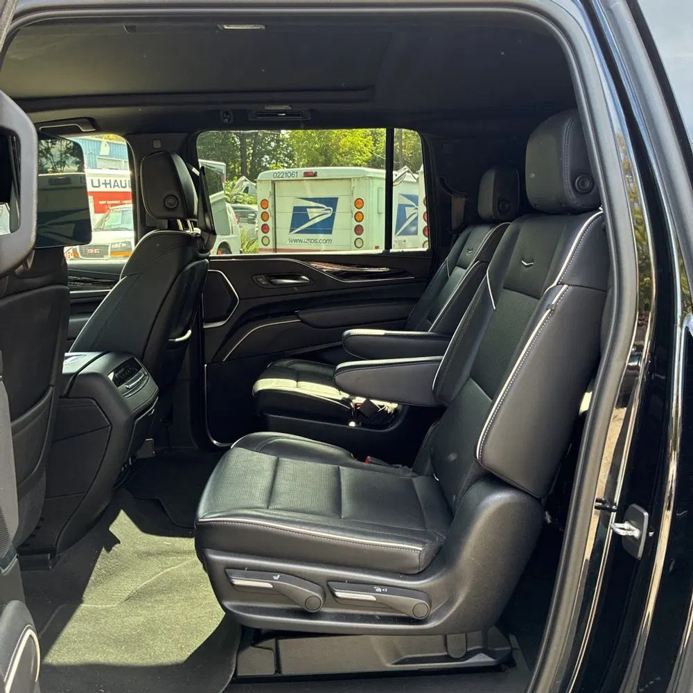 2021 Cadillac Escalade ESV Sport