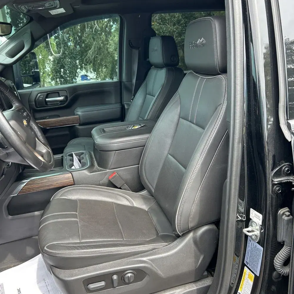 2022 Chevrolet Silverado 3500HD High Country