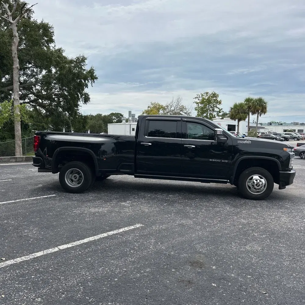 2022 Chevrolet Silverado 3500HD High Country