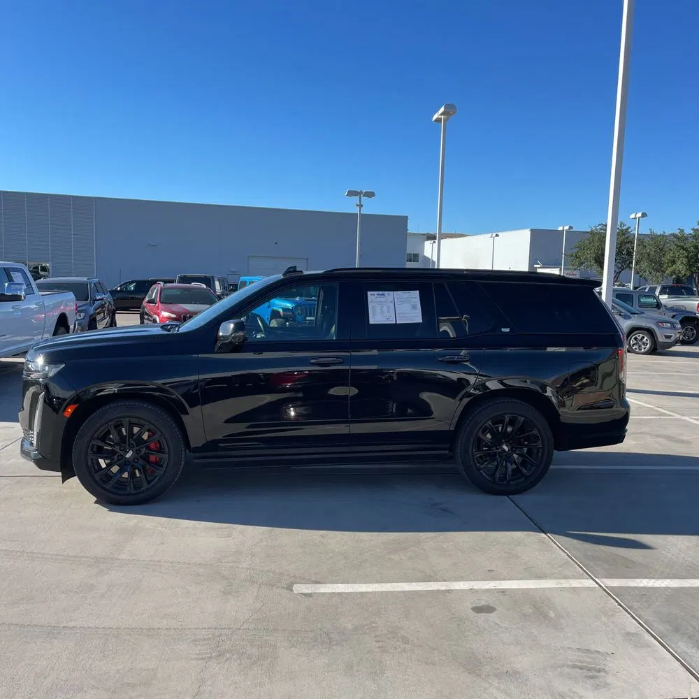 2022 Cadillac Escalade Sport