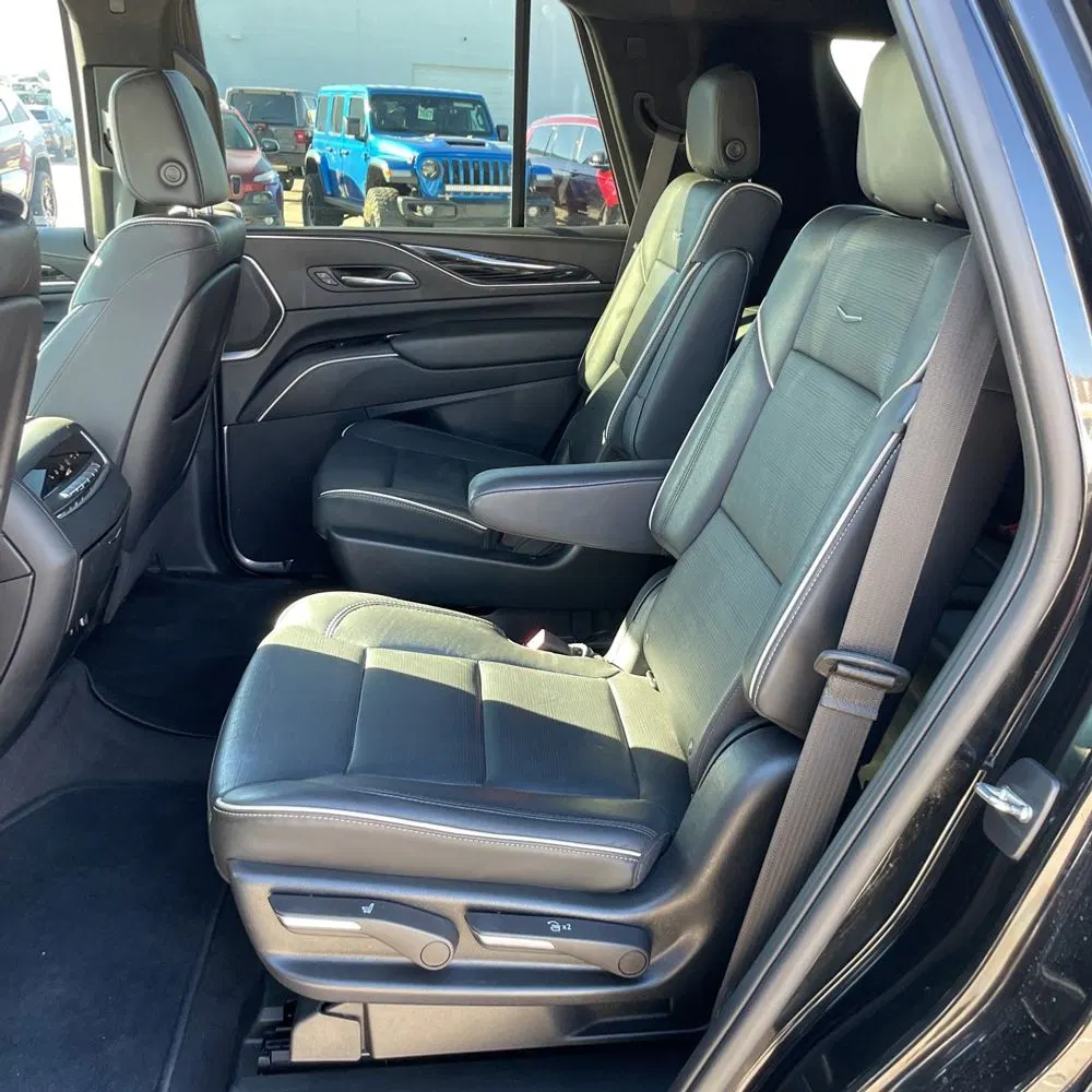 2022 Cadillac Escalade Sport