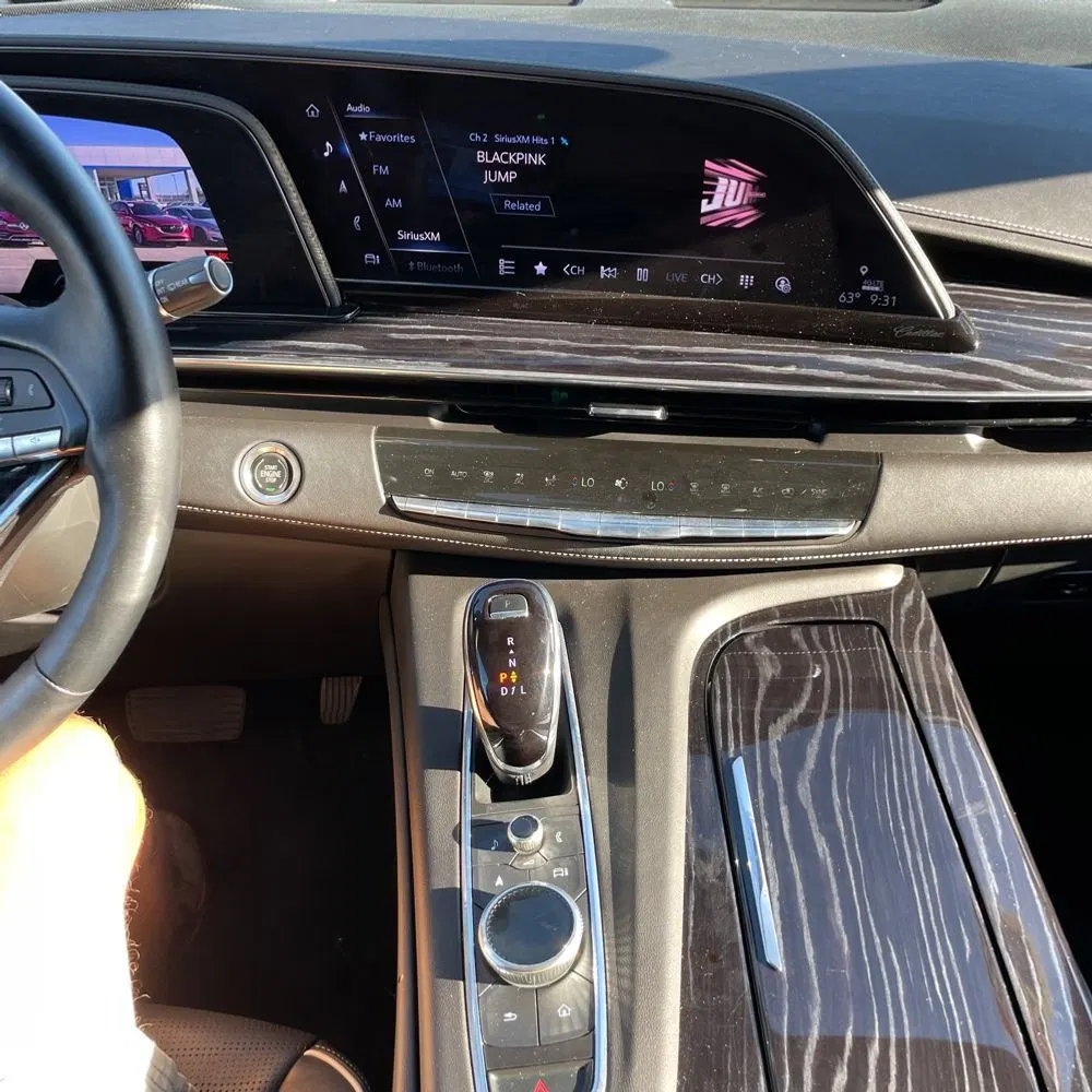 2022 Cadillac Escalade Sport