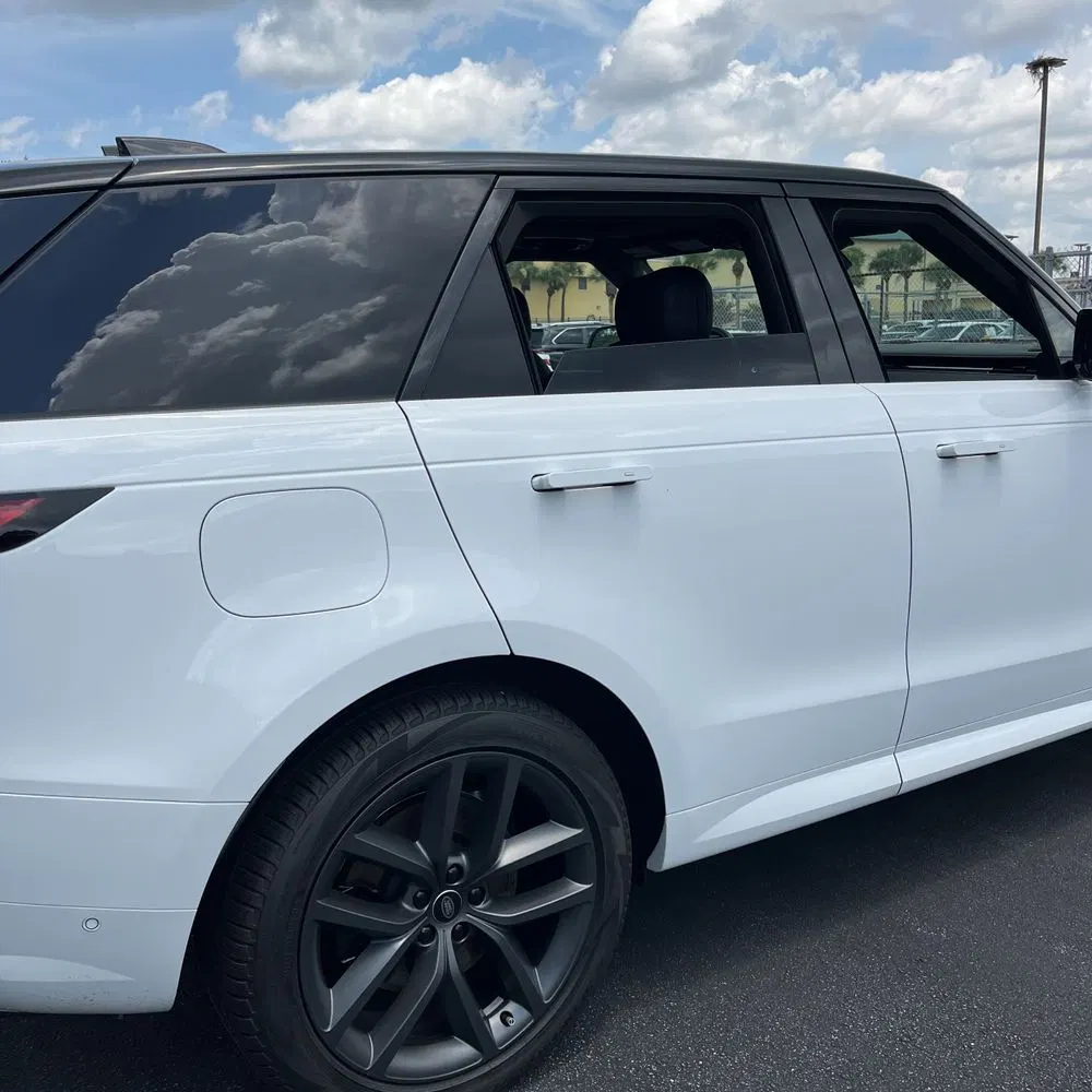 2024 Land Rover Range Rover Sport P550e Autobiography
